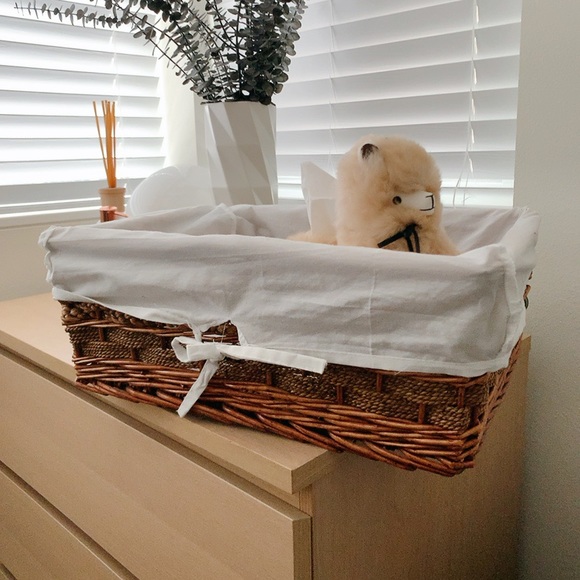 Extra large rattan basket with cotton inner - Picture 4 of 8